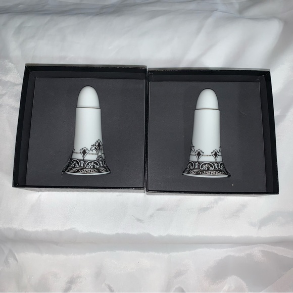 NIB authentic VERSACE x ROSENTHAL Marqueterie bone china SALT & PAPPER shakers - Picture 9 of 12